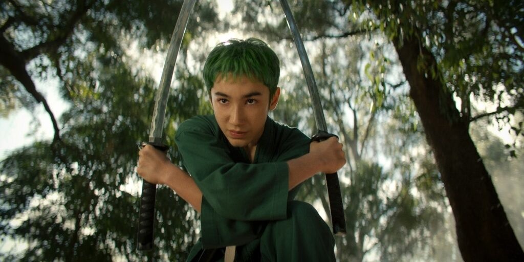 网飞《海贼王》真人剧新剧照 曝草帽团幼年形象
